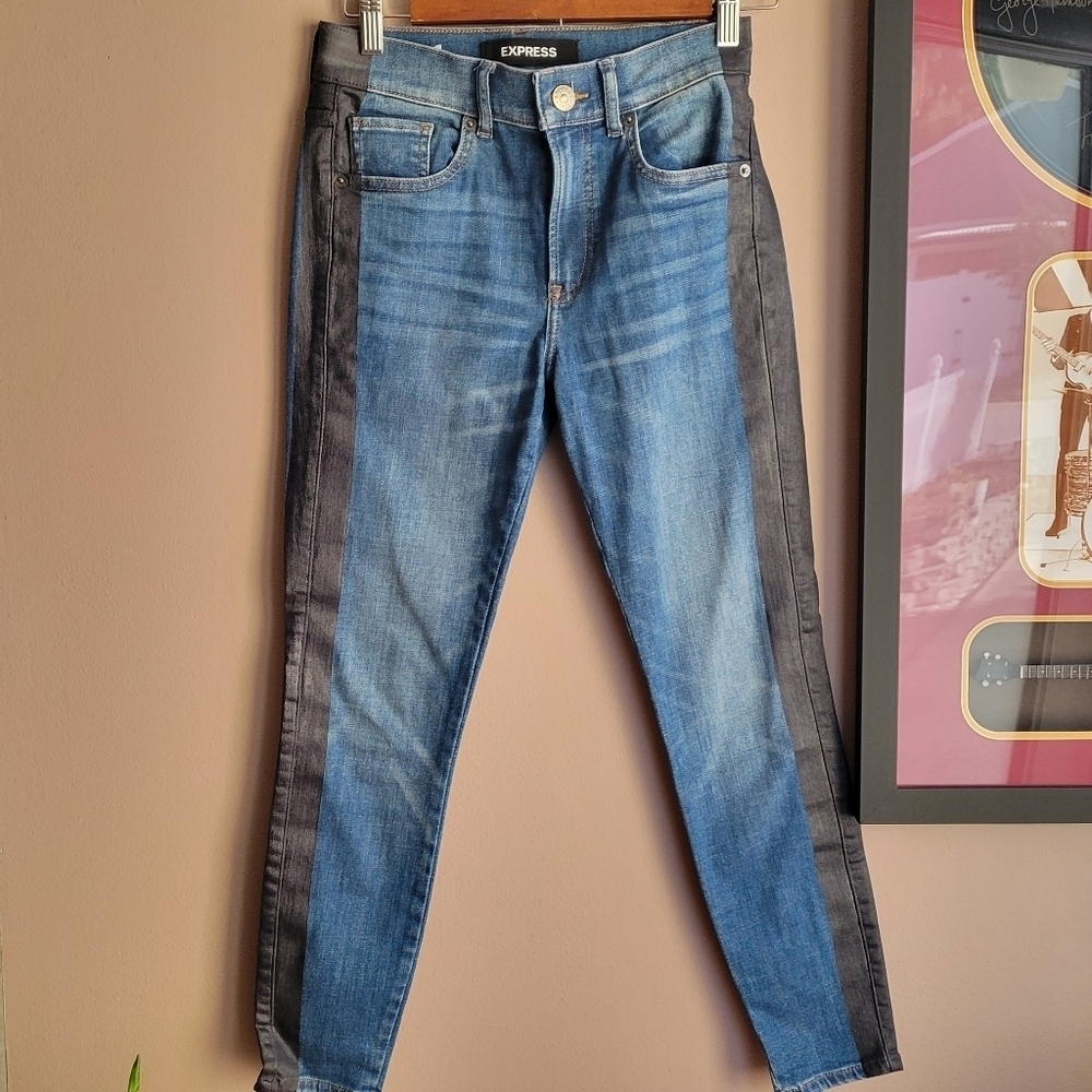 Express Jeans Black Stripe High Rise Skinny Stretch Womens Size 2P 25" Waist